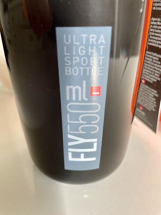 Garrafa/bidon Elite Fly para ciclismo novas.