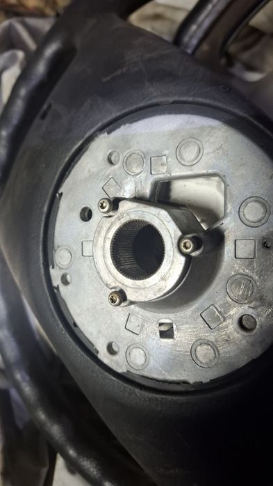 Продам кермо бмв е34-39.