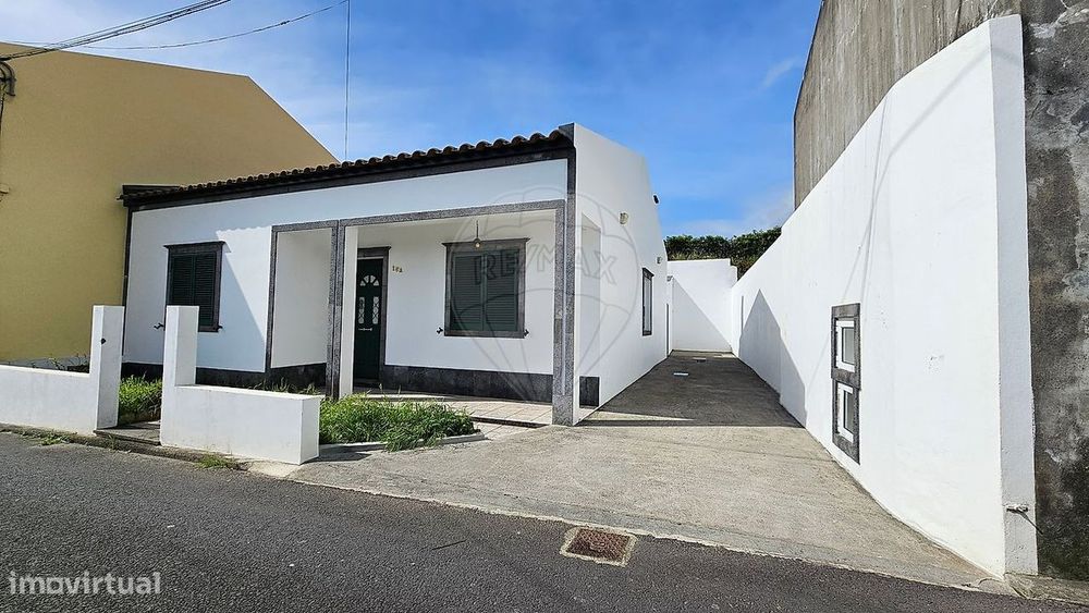 Moradia T2 para venda