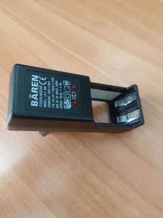 Зарядное Устройство для акумуляторов