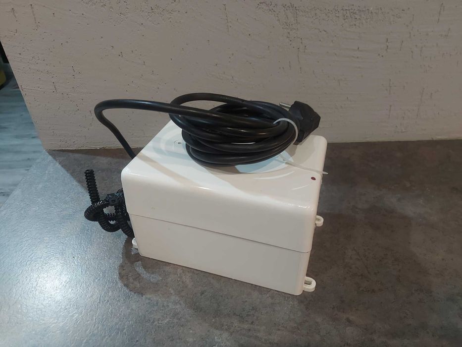 TRANSFORMATOR OT 250 VA / T 230/24V IP44 134X195X135MM