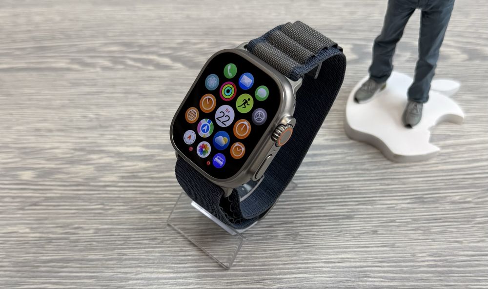 Apple Watch  Ultra 2 / 49 mm GPS LTE / 100%