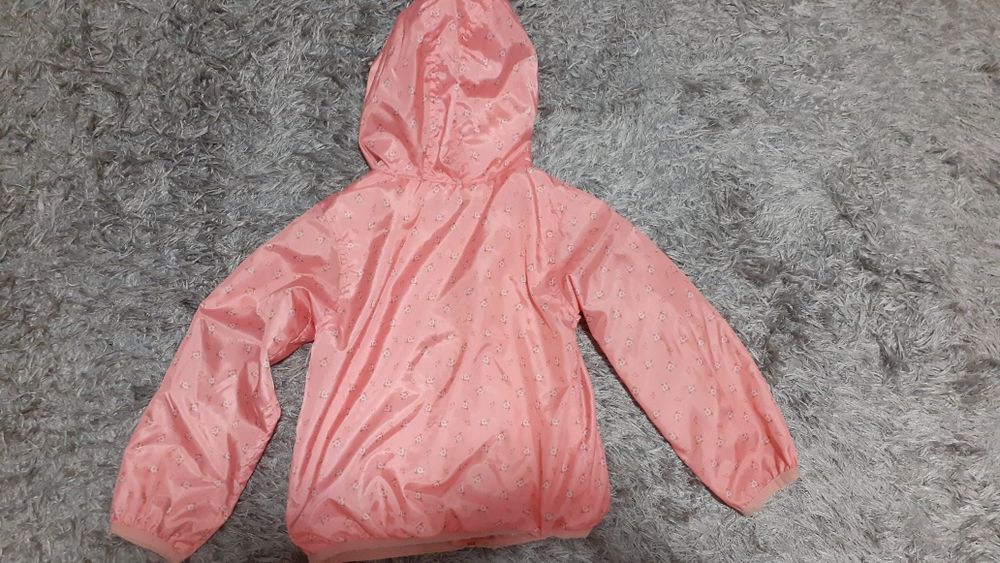 Vários casacos menina 6 anos