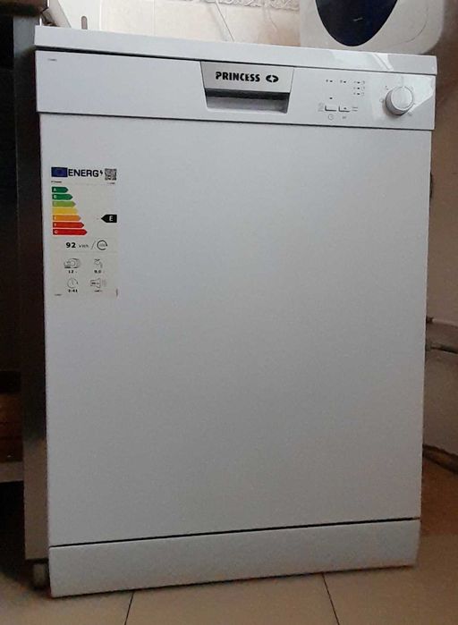 Equipamento restaurante - Bancadas, Frigorifico, Estante, Lavaloiça