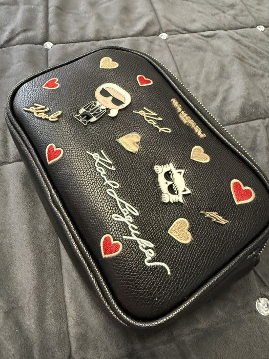 Czarna torebka karl lagerfeld with pins