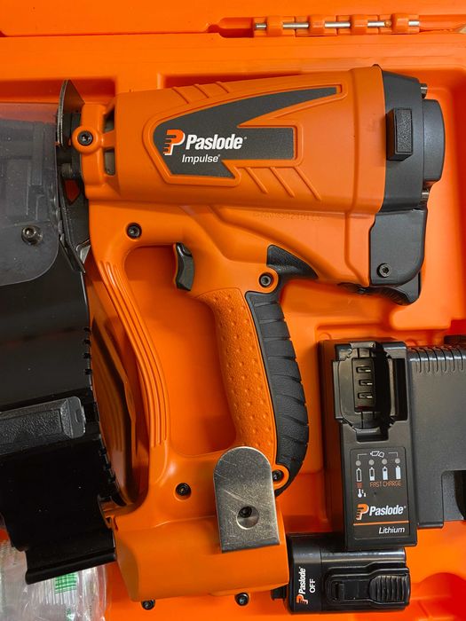 Gwoździarka papiarka PASLODE IM45 CW  automat do asfaltu 22-35 mm