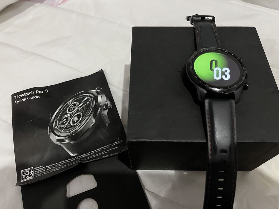 Tickwatch pro 3 como novo