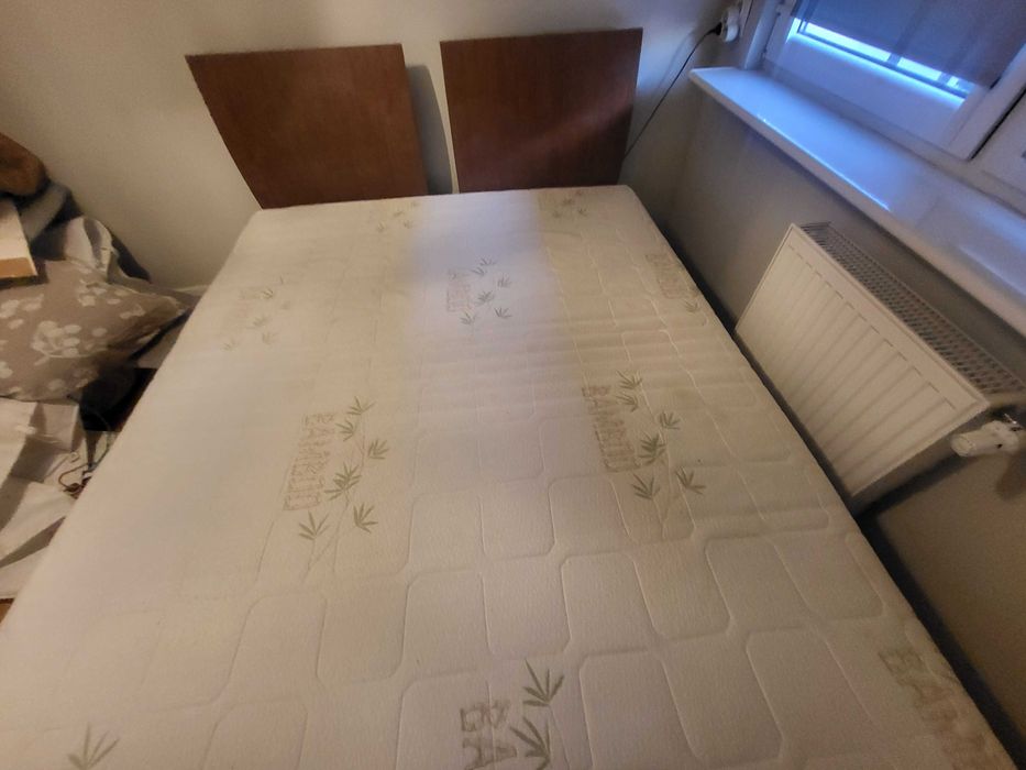 Łóżko z materacem Transport gratis