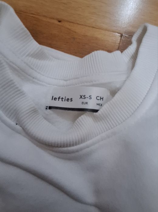 Sweatshirt lefties