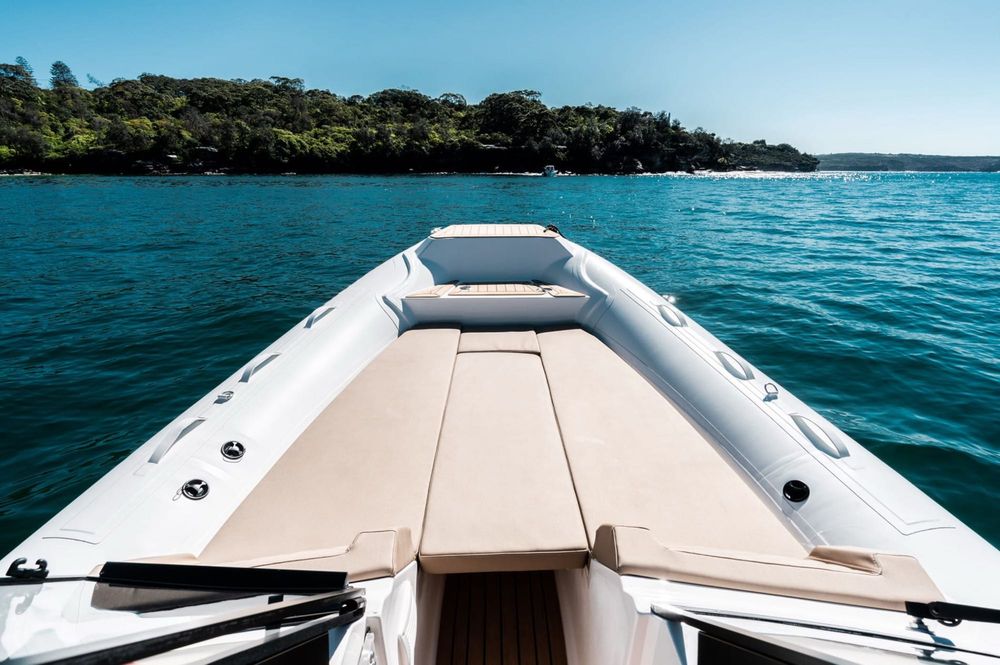 Jedyny w swoim rodzaju rib bow rider BR65