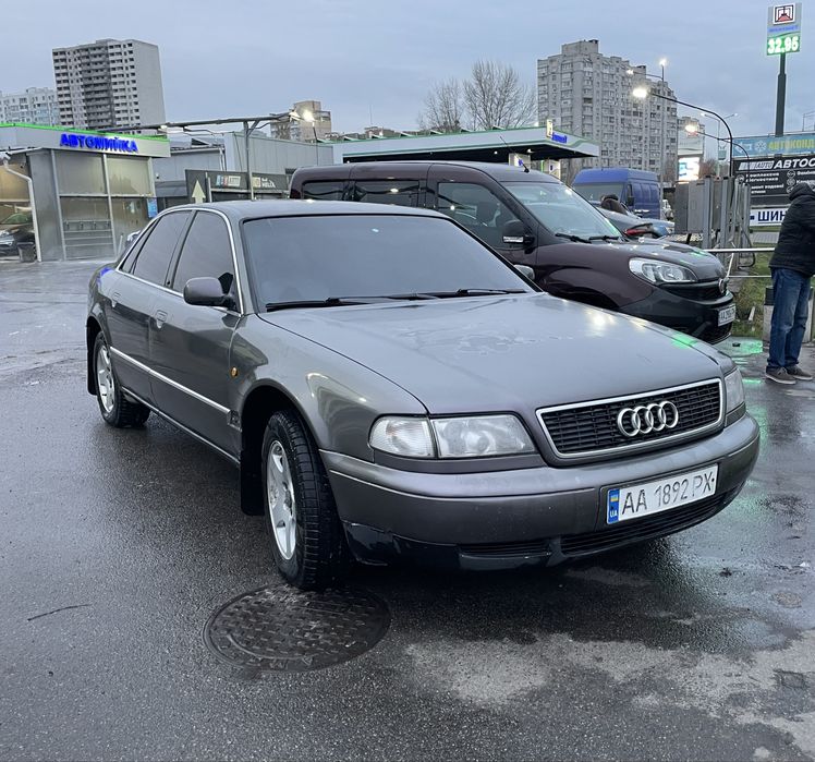 Audi a8 d2 1996 3.7 бензин