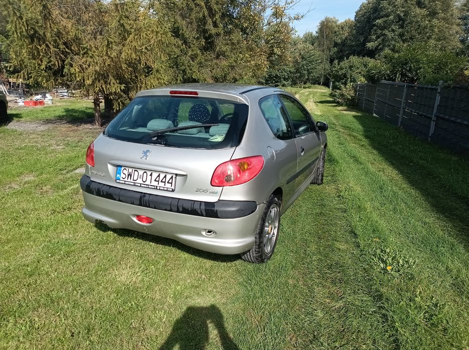 Peugeot 206