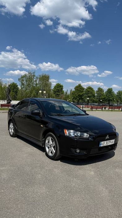 Mitsubishi LANCER 10, 2.0 газ/бензин,  автомат