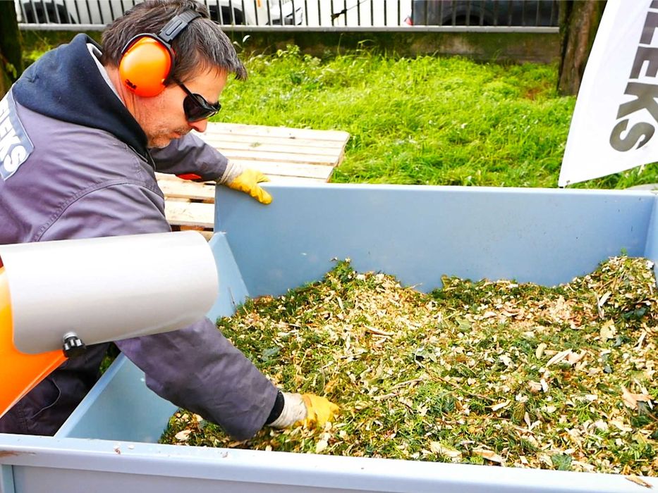 Biotriturador Briggs&Stratton 13.5cv DK-800 -Ø10cm  NOVO c/IVA INCLUSA