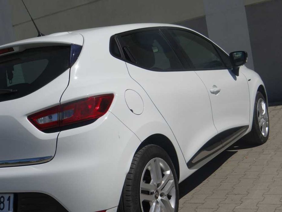 RENAULT Clio IV Limited TCE 90 90KM 66KW