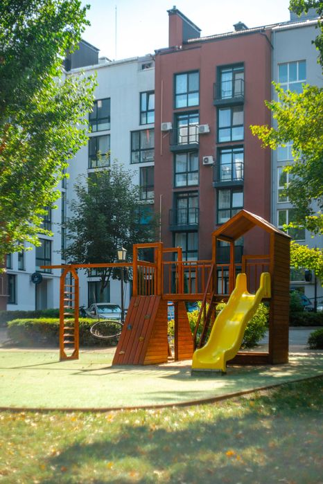 Продаж 2-кімнатної квартири в центрі Білогородки, ЖК CENTER