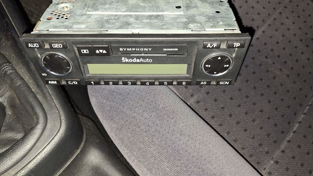 Radio skoda symphony superb
