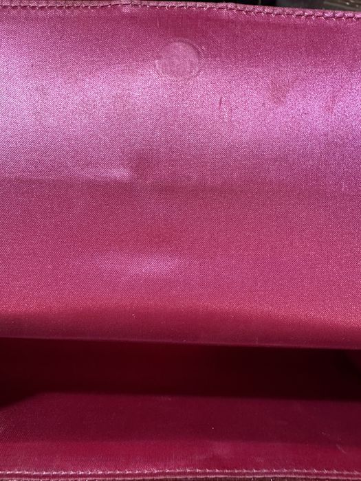 Рожевий клатч з кожзаму