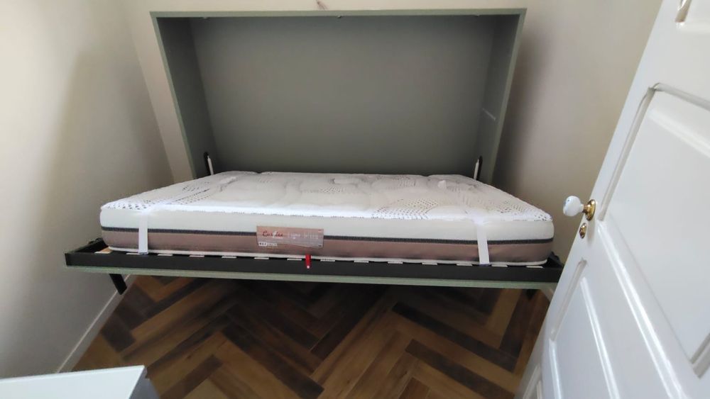 Cama abativel horizontal novo