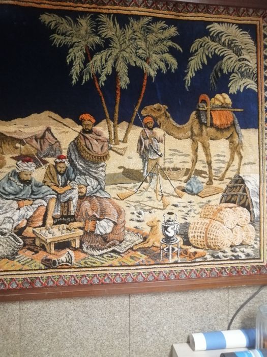 Quadro em tapeçaria64737775778050123