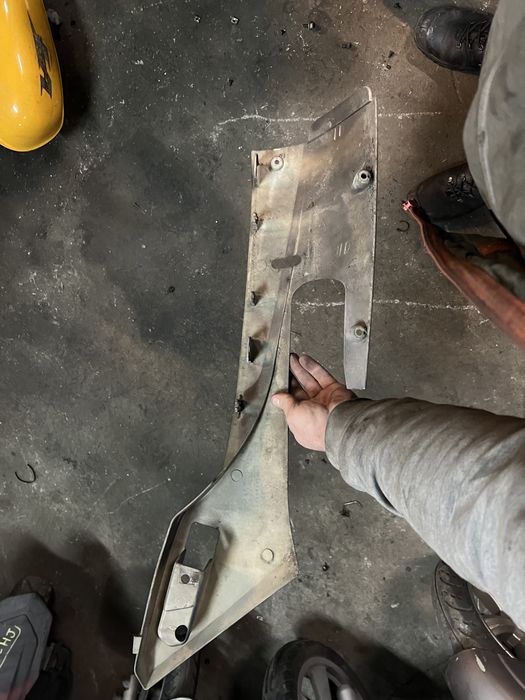 Quadro 350 płoza lewa