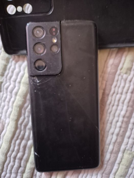 Tenho para venda ou possivel troca esta samsung S21 ultra