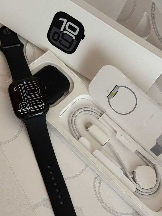 Apple Watch Series 10 46mm Jet Black — 100% батарея, повний комплект