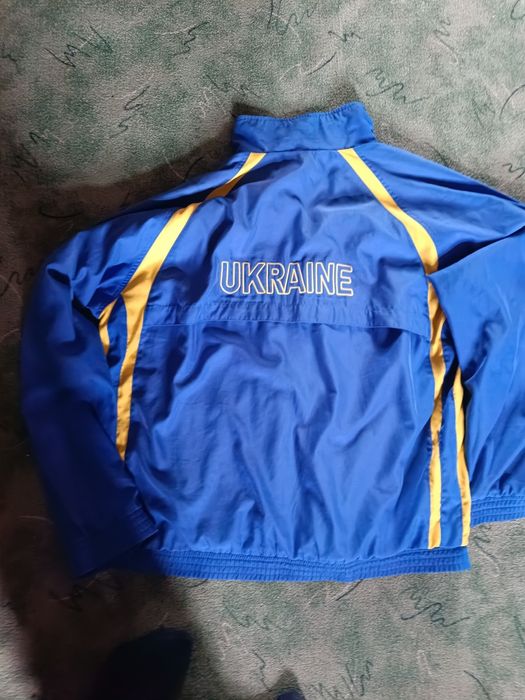 Олімпійська спортивна куртка