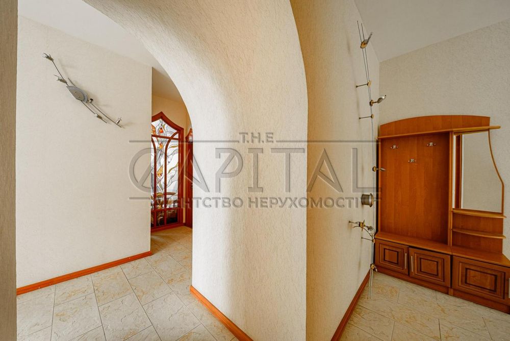 Аренда квартиры,  ул. Хмельницкого Богдана, Центр