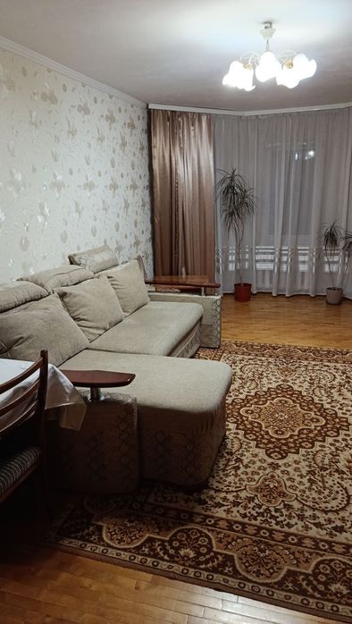 сдам 2х комнатную квартиру  без посредников