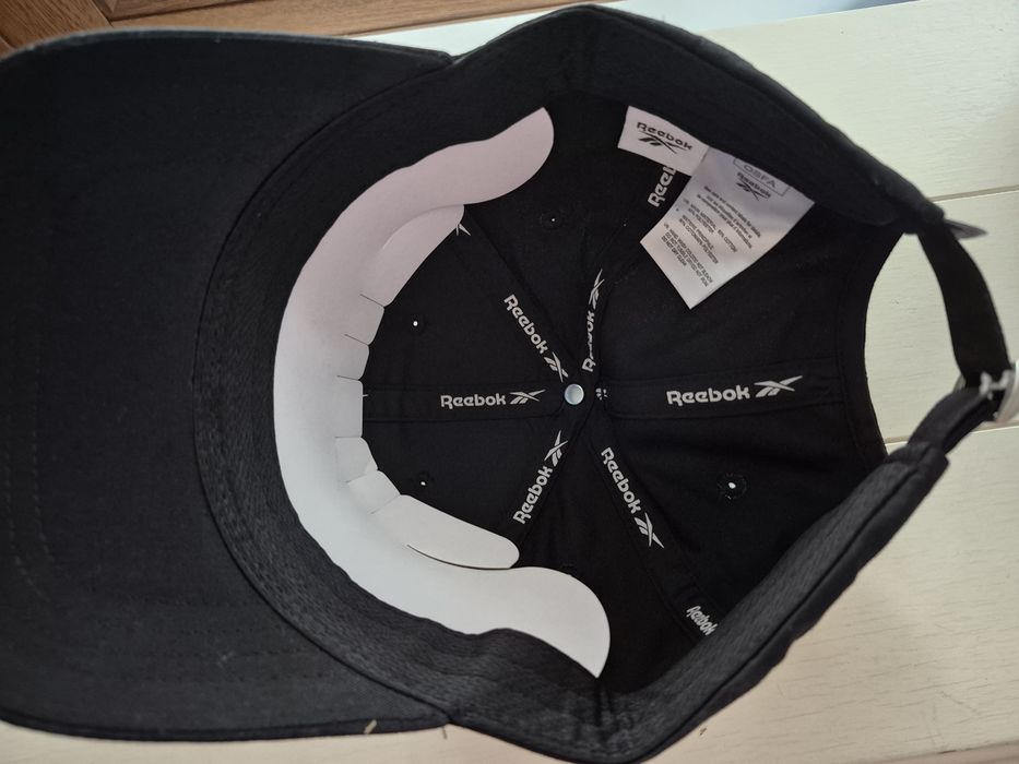 Czapka z daszkiem Reebok