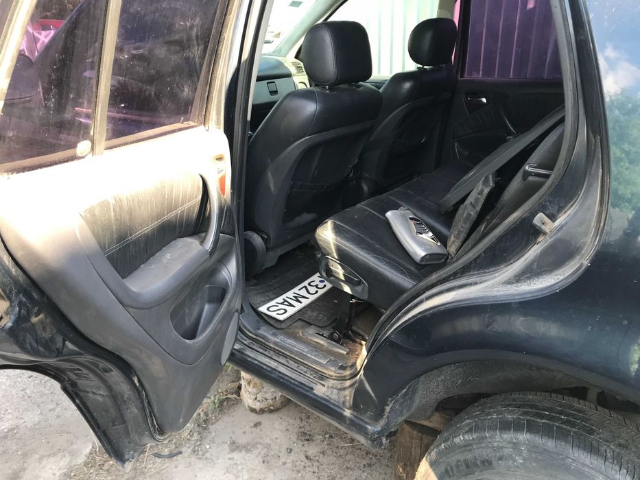Розборка Mercedes ML W163 Запчастини Мерседес мл