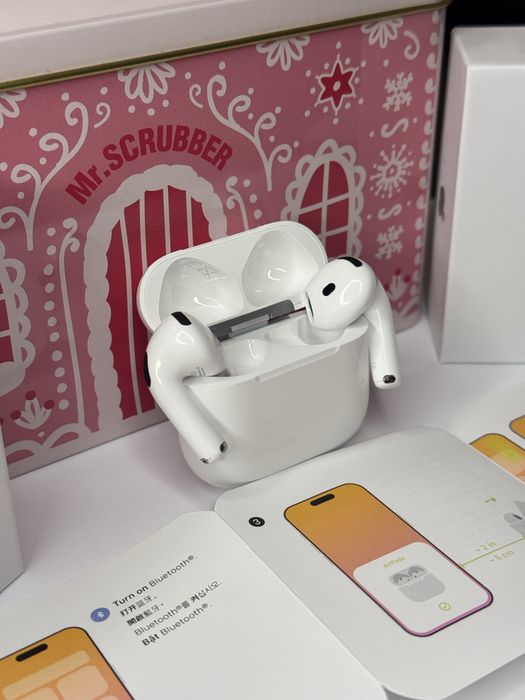 Навушники Apple AirPods 4 (Шумозаглушення, режим прозорості, бездротова зарядка)