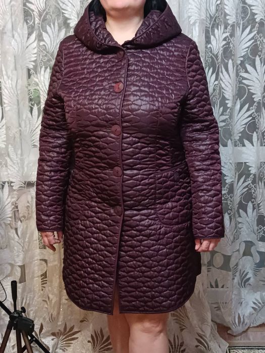 Куртка на весну в ідеальному стані