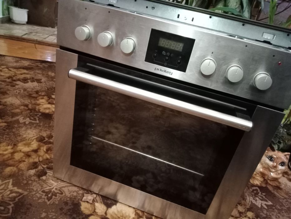 Набір б/у електрична поверхня і духовка