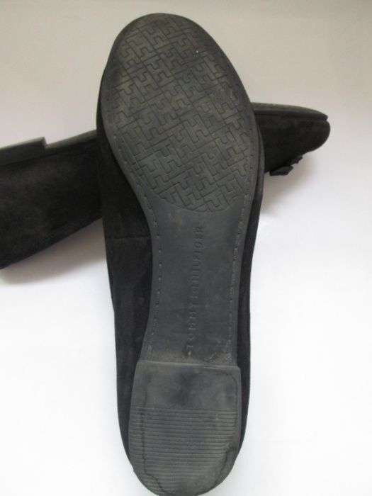 TOMMY HILFIGER klasyczne balerinki zamszowe r. 36