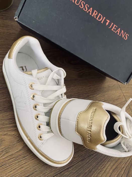 Trussardi Design i styl Nowe