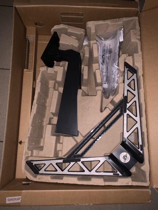 Sprzedam monitor Lenovo R25f-30