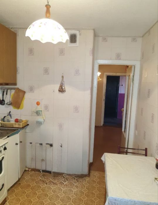 Продам 1 ком квартиру на Тополе!