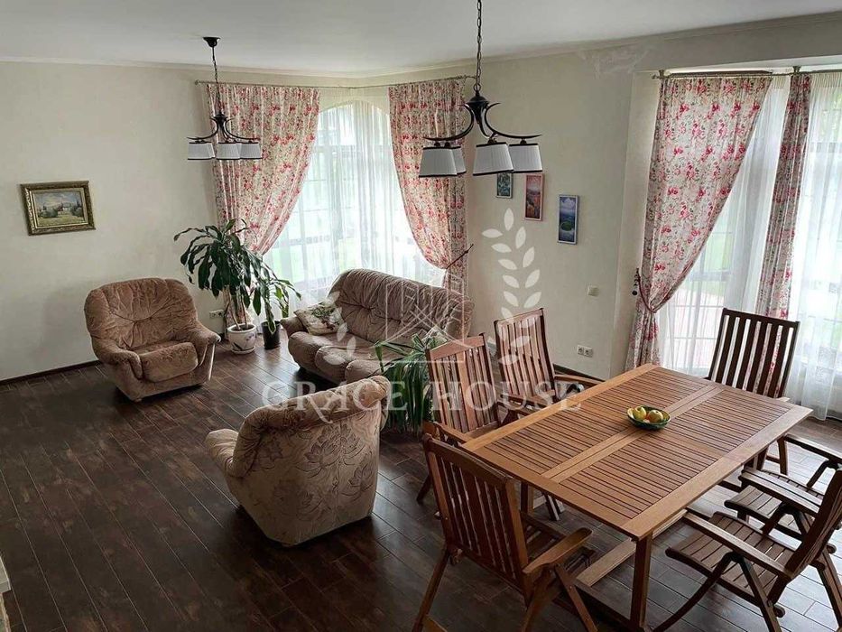 Продаж будинку 270м у лісу Старі Петрівці 15 соток землі перша лінія