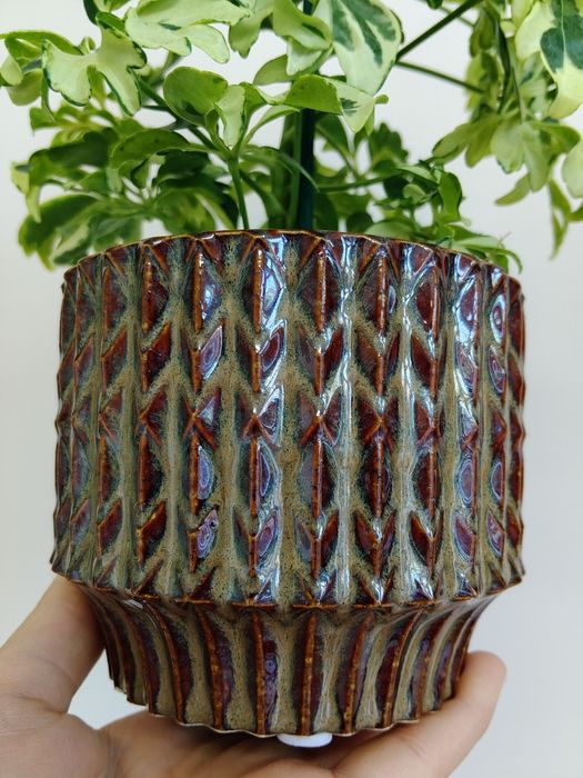 Osłonka, doniczka ceramiczna, szkliwiona. W stylu vintage/retro