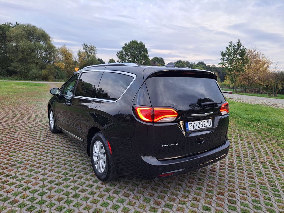 Chrysler Pacifica