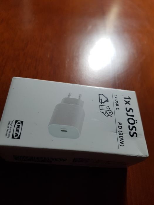 Ladowarka 30 W na wejście C,Ikea,Nowa!!