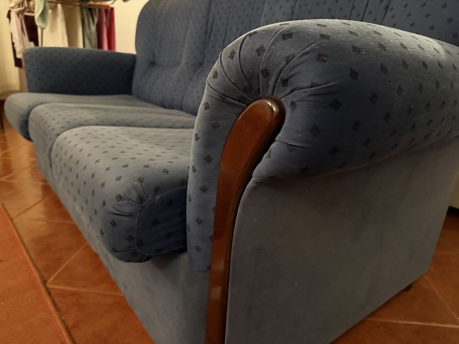 Sofa antigo azul 3 lugares