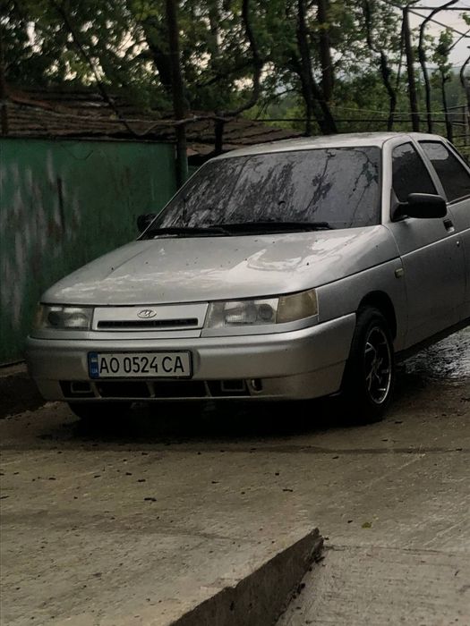 Продам срочно ваз 2110