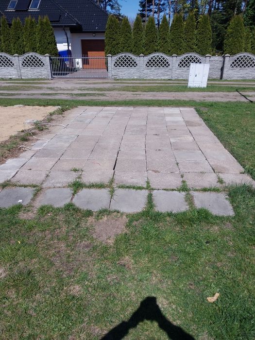 Sprzedam płyty chodnikowe 50x50