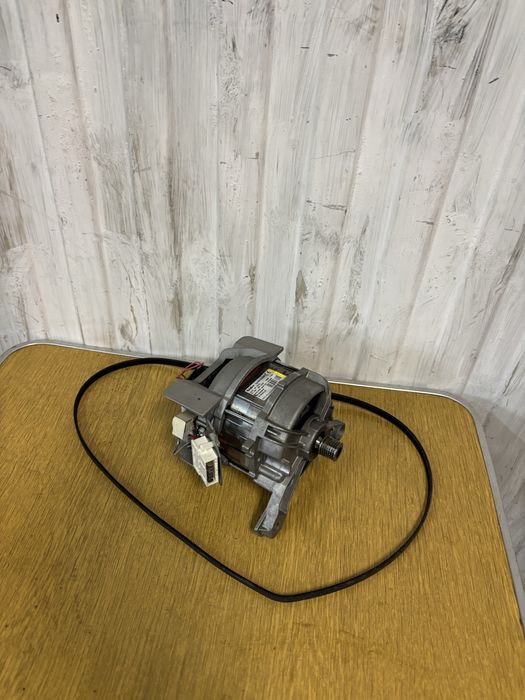 Silnik pralki Whirlpool MTDLR 60116 + pasek