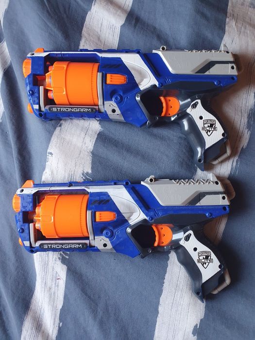 Conjunto de nerfs, em bom estado