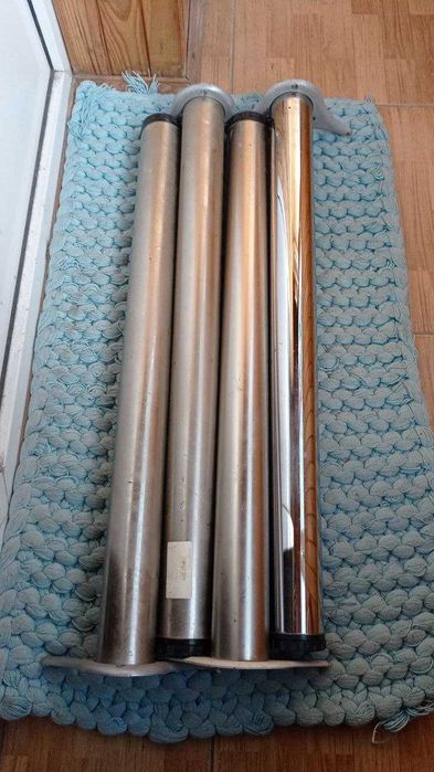 стіл та ноги до стола