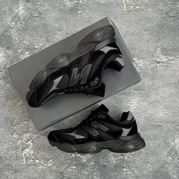 New Balance 9060 black